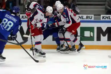 "Барыс" сдерживает атаки "ЦСКА"