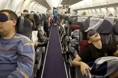 Без справки - не пускать: новые правила для иностранных авиапассажиров в РК