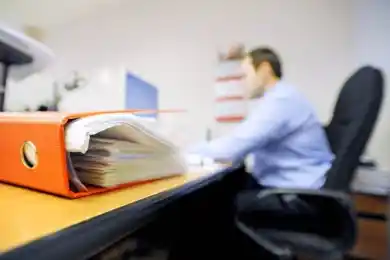 В карантин не экономили: расходы на чиновников остались прежними