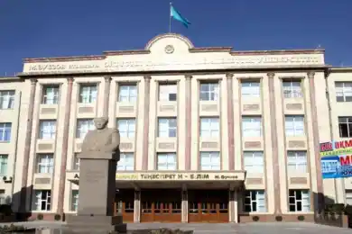 Руководство вуза в Шымкенте похитило миллионы и приобрело дорогие иномарки