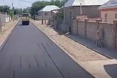 «Попросила…»: аким Жамбылской области рассказал о появлении асфальта у дома Елдоса Сметова