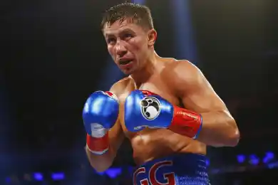 Головкин отправил во второй нокдаун Шеремету