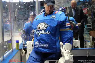 Михайлис рассказал, попрощался ли Карлссон перед отъездом из Латвии 