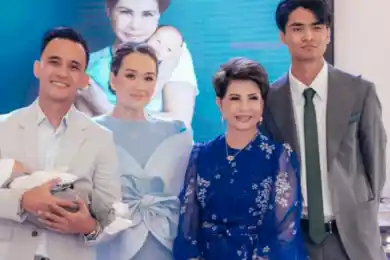 Роза Рымбаева  "Я теперь әжешка"