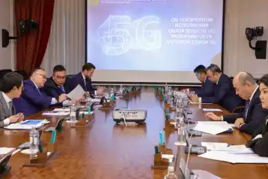 В Казахстане подключат 2000 сельских школ к скоростному интернету Starlink