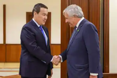 Италия готова увеличить производство одежды в Казахстане