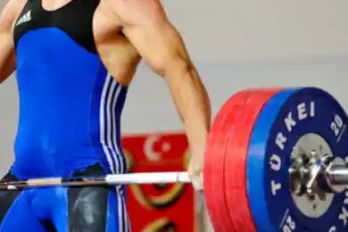 В Алматы стартовал чемпионат Казахстана по тяжелой атлетике среди молодежи