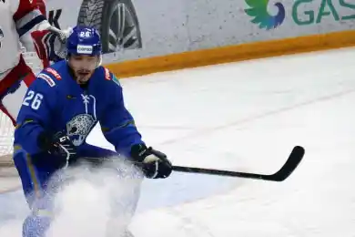 Новичок Барыса оформил "дубль" во втором периоде против Торпедо 