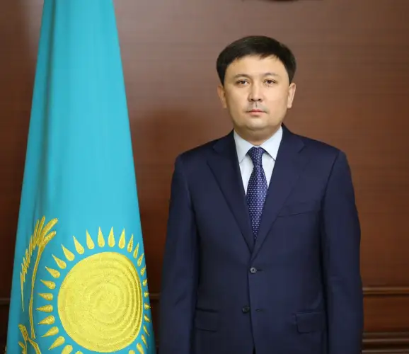 Дастан Махаев вернулся в Аппарат Мажилиса