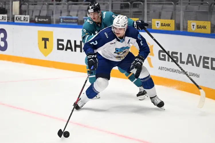 «Барыс» поднялся в таблице после победы в Сочи