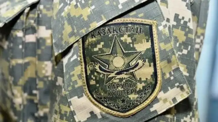 Стало известно еще об одном погибшем военнослужащем при взрывах в Таразе