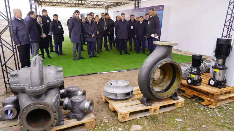 Аскар Мамин посетил новый терминал в аэропорту Шымкента и Цитадель