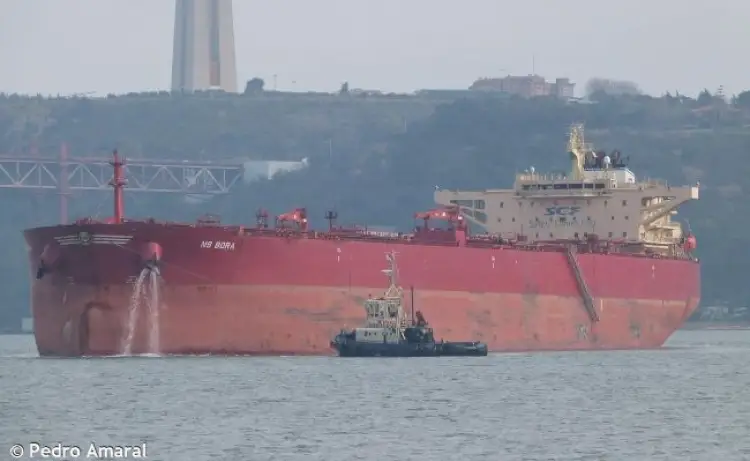 Метеоусловия сорвали отправку казахстанской нефти на экспорт из Новороссийска