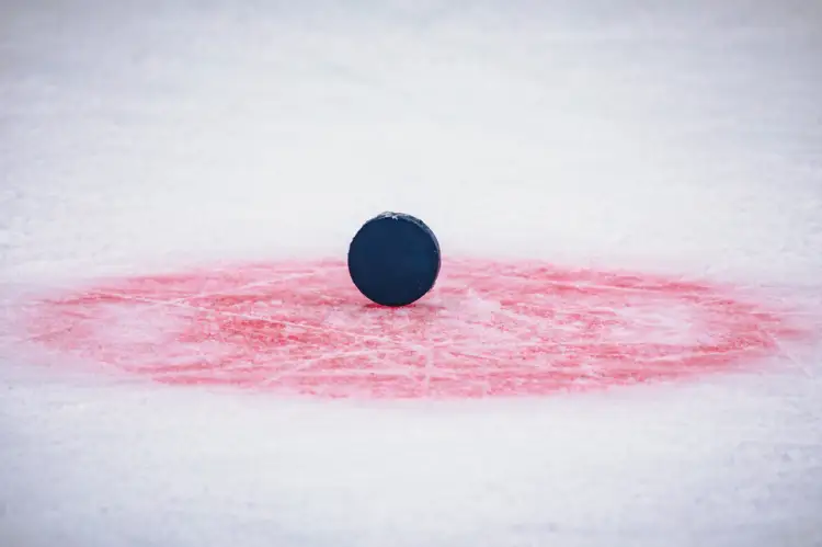 Барыс проигрывает ЦСКА после первого периода