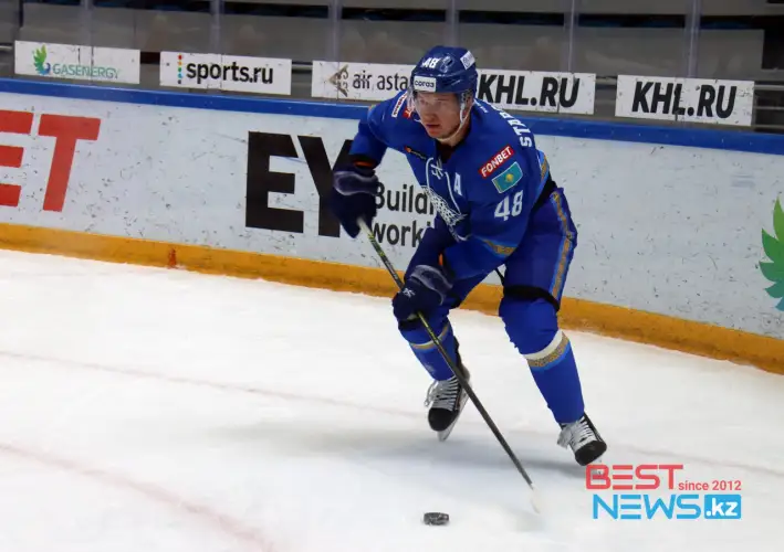 Старченко "спустили" вниз: состав Барыса на матч с Ак Барсом