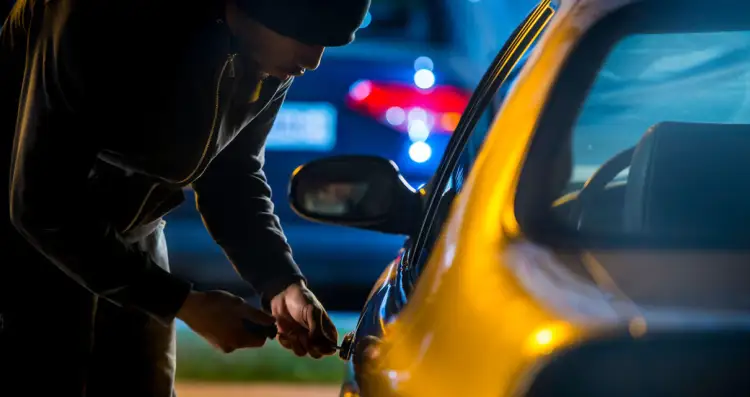 В столице РК нетрезвый мужчина угнал «Hyundai Accent»