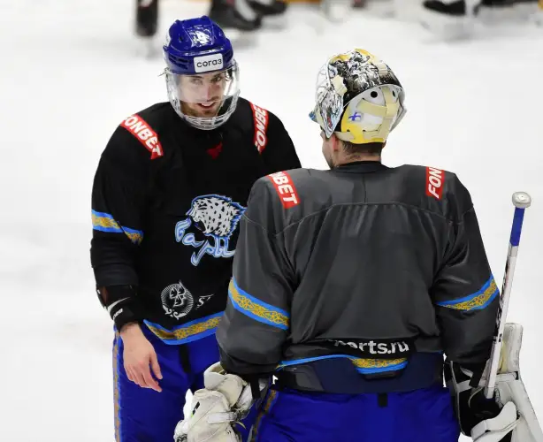  Блэкер начал тренироваться после драки в Барысе, Клещенко замечен не был 