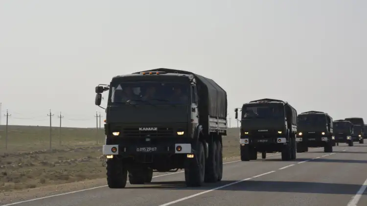 В подтопленные паводками регионы направлена дополнительная техника