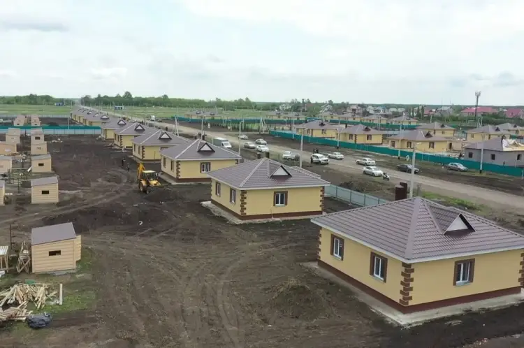 Сколько жилья построили для пострадавших от паводков в Казахстане