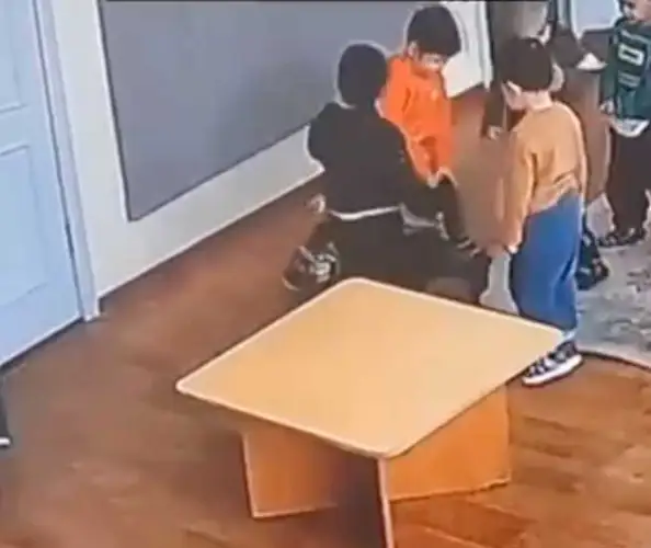ЧП в детсаде Алматы: возраст мальчиков, избивших  одногруппника в стиле взрослых файтеров, шокирует