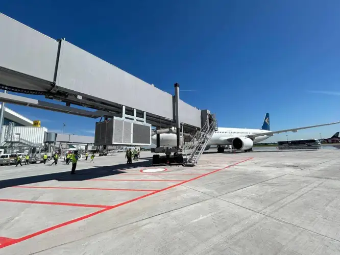 В Алматы открыли новый авиатерминал