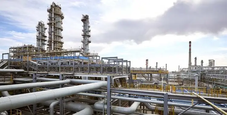 На Атырауской НПЗ произошла авария, часть города обесточена