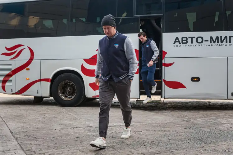 Мамбеталиев объяснил отсутствие Асетова и рассказал о возвращении Старченко