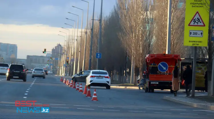 На пр-те Тәуелсіздік в Нур-Султане возникли пробки - фото