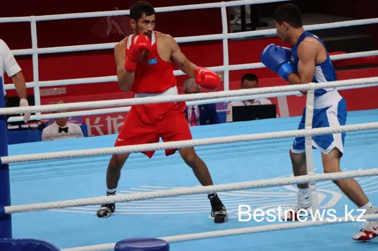 Министр Маржикпаев раскритиковал физподготовку боксеров и дзюдоистов