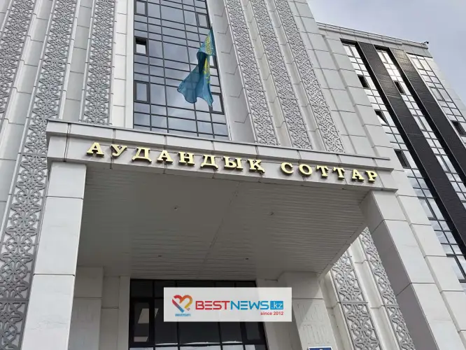 Суд по делу Перизат Кайрат возобновился после вызова "скорой помощи"