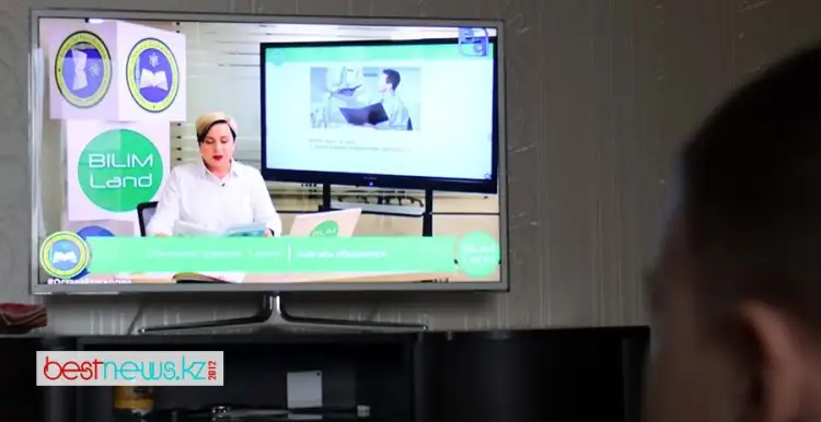 В Казахстане впервые прошли теле-уроки для школьников