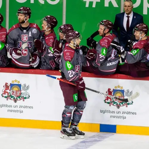 Хартли «отцепил» трёх игроков после проигрыша Латвии в матчах со Швейцарией