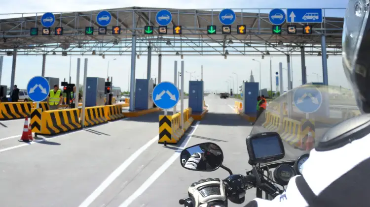 Цифра дня: на содержание системы платных дорог в РК тратят 1,4 млрд тенге