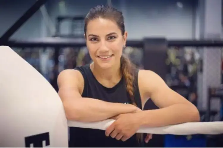 "Спасибо, что вы есть!": чемпионка мира Фируза Шарипова поздравила Bestnews.kz