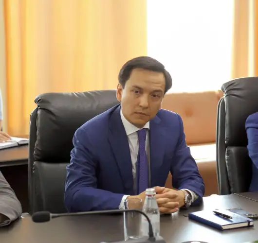 Санжар Жаркешов представил нового руководителя «Казтрансгаз Аймақ»