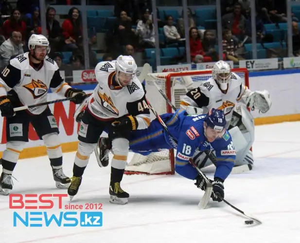 Барыс проиграл Металлургу в чемпионате КХЛ