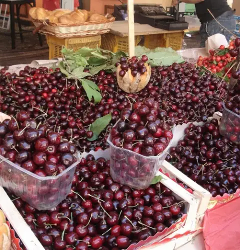 Почему в Казахстане на прилавках только импортные овощи и фрукты – ответ главы МСХ РК