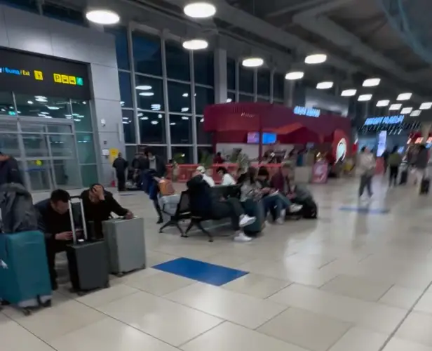 Для аэропорта Алматы закупят дополнительные сиденья из Испании