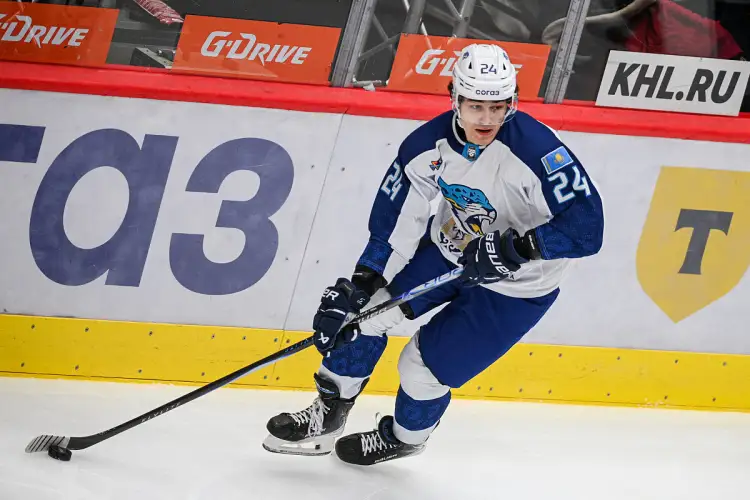 "Барыс" попробует догнать "Трактор"