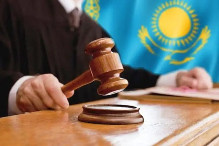 Суд поддержал решение МОН о лишении КазАТК генеральной лицензии