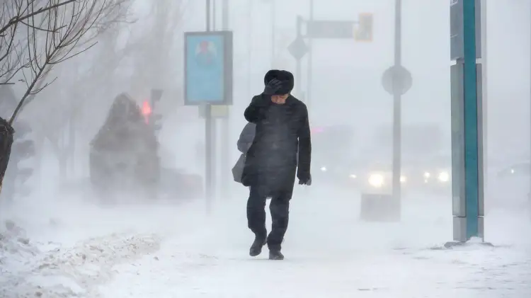 Метель и шторм: жителей Нур-Султана предупредили об ухудшении погоды
