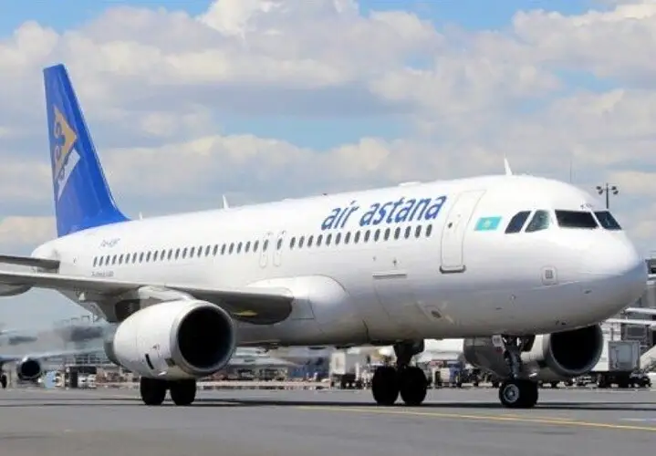 Самолет Air Astana совершил вынужденную посадку в аэропорту Баку