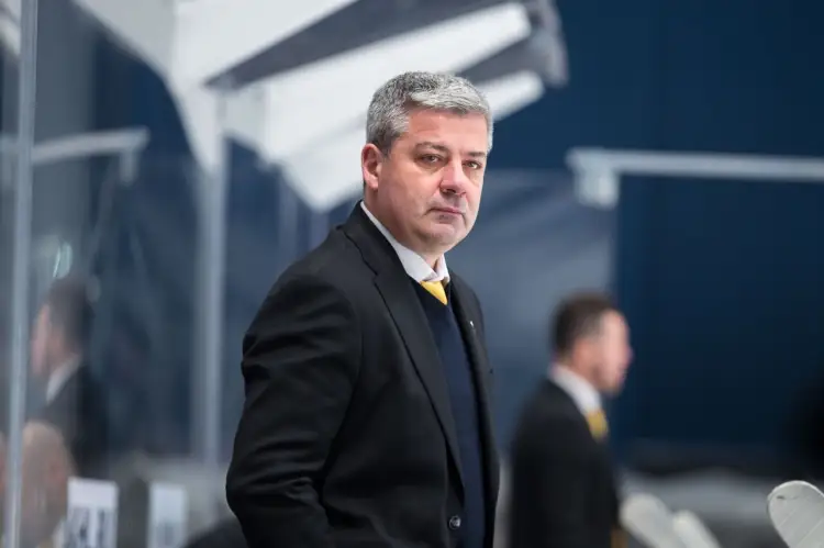 Экс-наставник "Сарыарки" включен в тренерский штаб сборной Казахстана