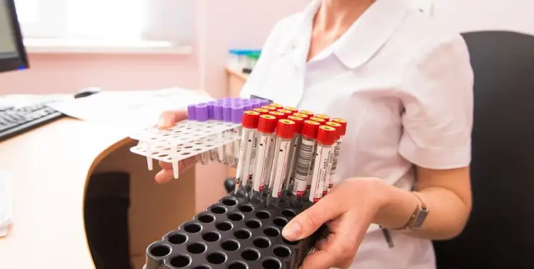 Сразу 41 пациент с коронавирусом выявлен в двух городах и 4 областях РК