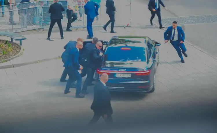 Покушение на премьера Словакии: Президент Казахстана осудил теракт