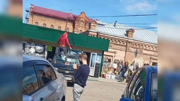 Пранкера из Петропавловска отправили под арест на 15 суток