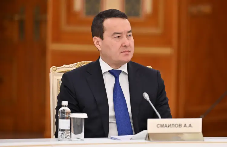 Премьер-Министр РК поручил внести новый закон "О СМИ" до конца года