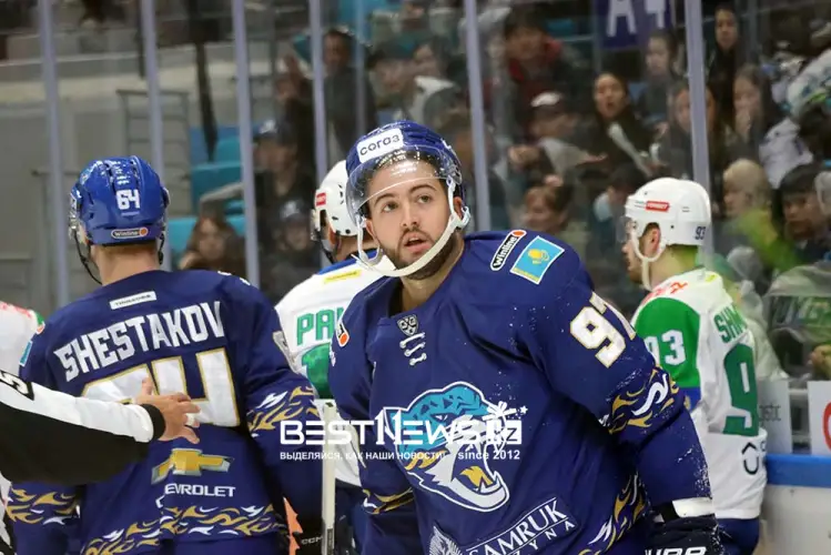 Без Кайыржана: состав Барыса на матч с Сибирью