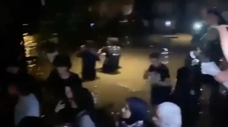 Кошмар в Стамбуле: в городе начался потоп после дождя