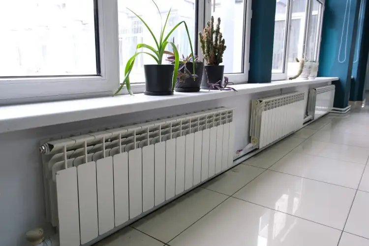 В жилые дома Алматы начали подачу отопления